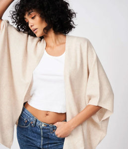 Les tricots de Léa Kaschmir Poncho Cardigan Gwenn